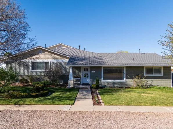 130 W 100th St S, Enterprise, UT 84725