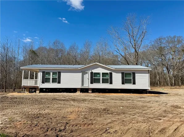 4 Fuqua Rd, Seale, AL 36875