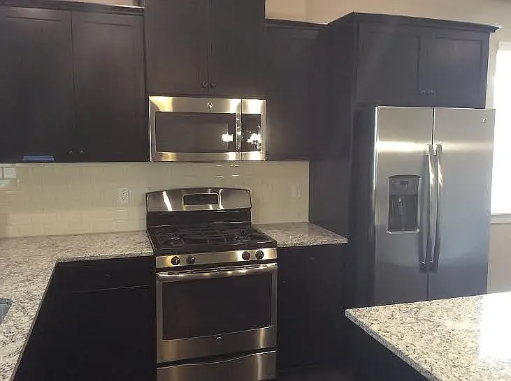 9438 SW Chopin Ln — Photo 13