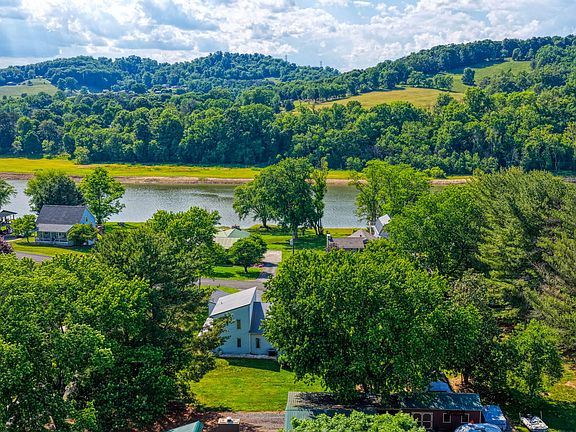 4th image of 249 Holston View Dr