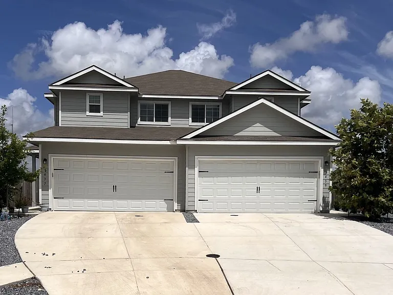 3433 Haylee Grace Pl — Photo 14