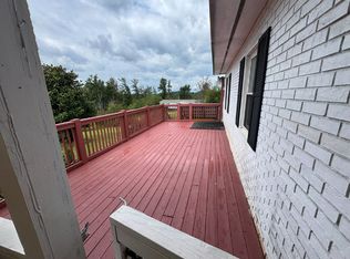 830 Green Acres Rd, Seneca, SC 29678
