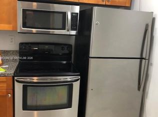 498 NW 165th Street Rd APT D304, Miami, FL 33169