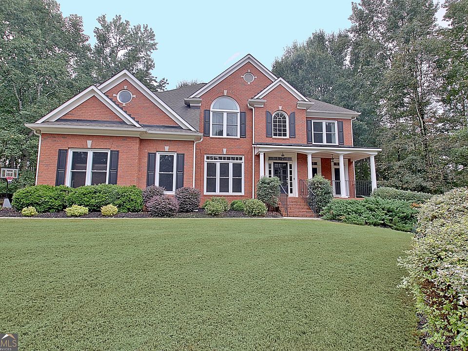 1st image of 125 Hedgewick Way
