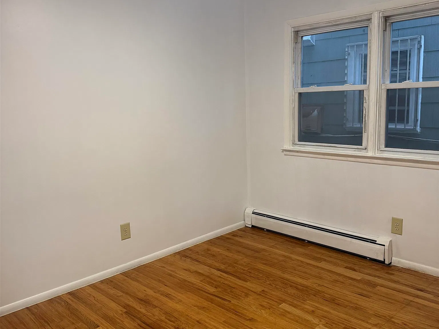278 Boyd Ave — Photo 3
