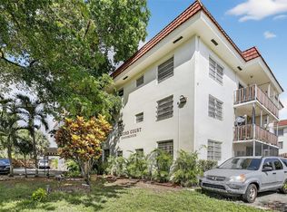 Oxfort Court Condo, North Miami, FL 33161