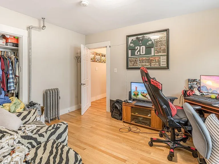 111 Chestnut St #1 — Photo 22