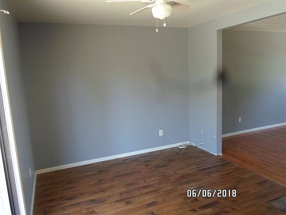 4th image of 107 Hillwood Ct