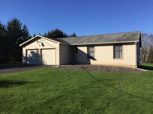 8045 Broadfield Rd, Manlius, NY 13104