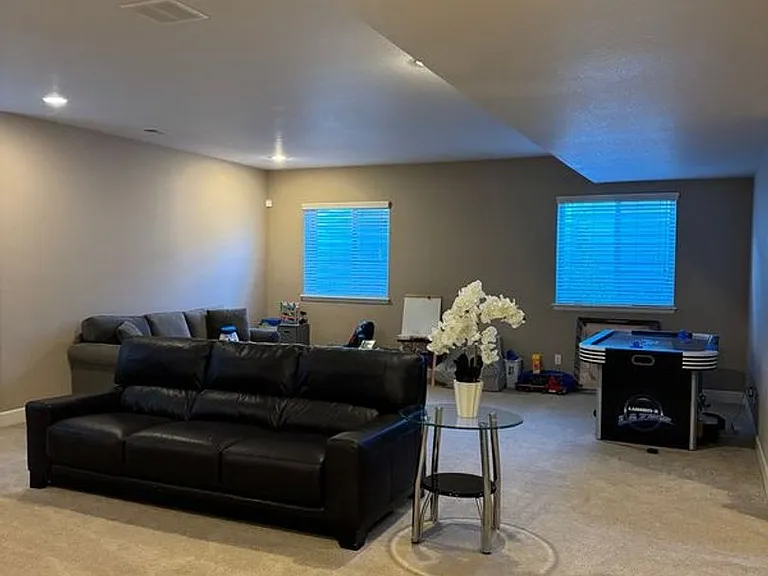 10522 Sierra Ridge Dr — Photo 32