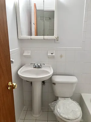 Rented by PennApts | media 26