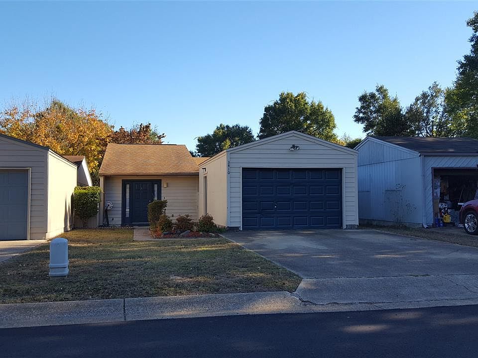 1st image of 3410 La Mancha Way