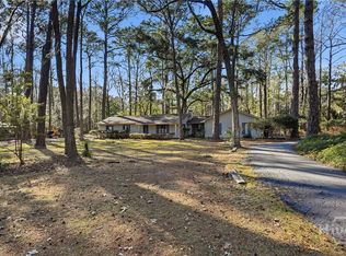 501 Wau Bun Drive, Savannah, GA 31419