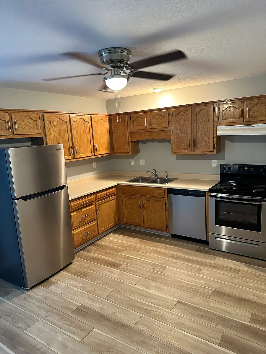 Large kitchen with all stainless steel appliances - 956 Polo Pl