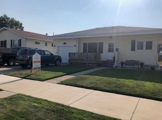 1319 1st Ave E, Williston, ND 58801