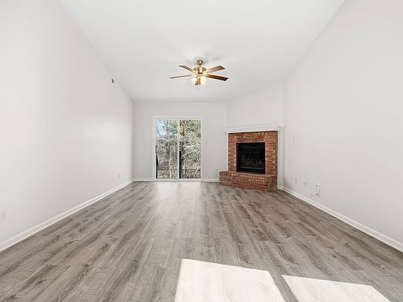3rd image of 18459 Harvest Meadows Dr W