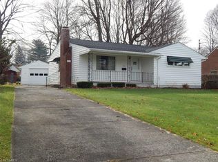751 Annawan Ln, Youngstown, OH
