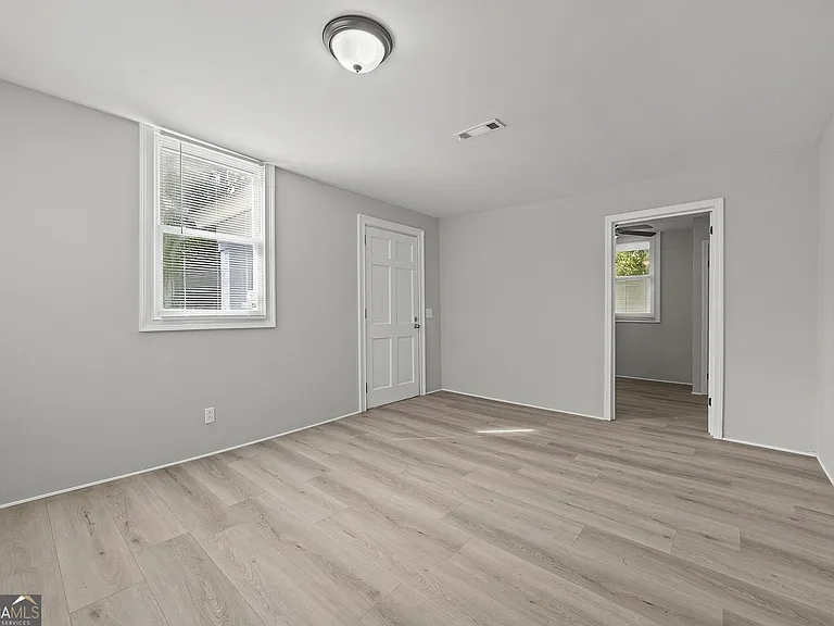 212 Cordele Ave — Photo 11