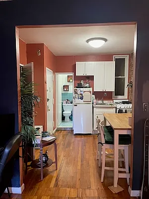 Rented by CitySites Real Estate Group | media 4