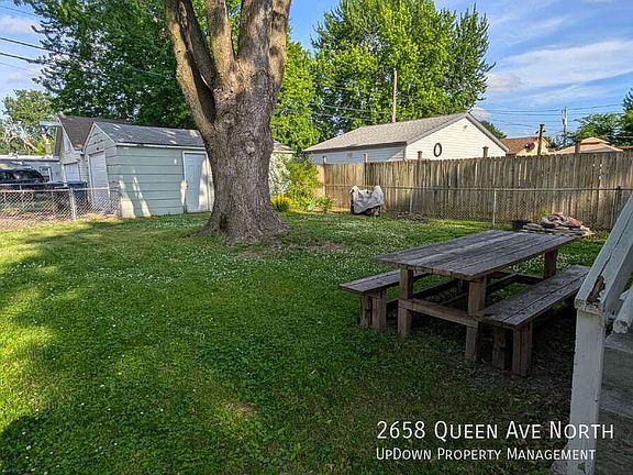 3rd image of 2658 Queen Ave N