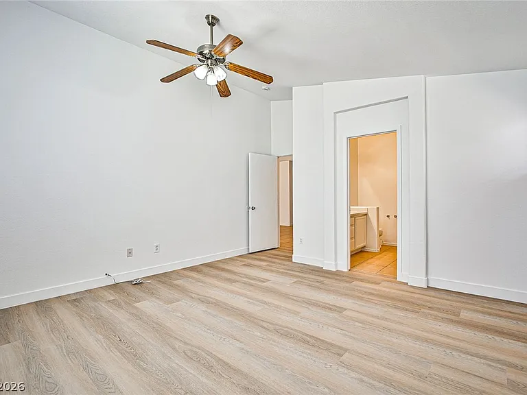1201 Pueblo Hills Ave — Photo 17