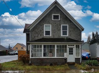 1103 Chenault Ave, Hoquiam, WA 98550