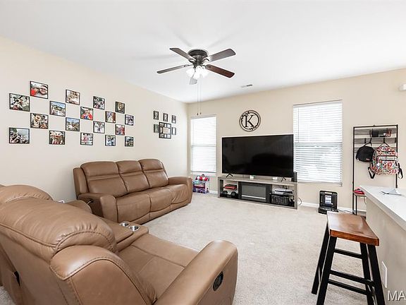 4th image of 1946 Celebration Park Cir