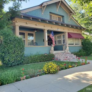 1919 Cedar St, Bakersfield, CA, 93301