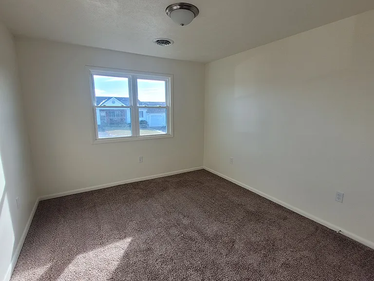 100 Sterling Hills Dr — Photo 30