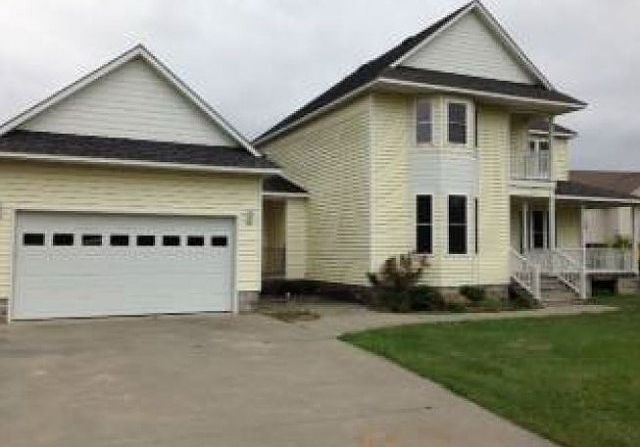 1st image of 303 Joan Ct