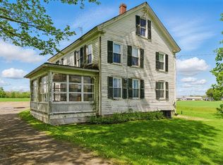 394 River Dr, Hadley, MA 01035