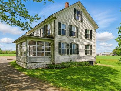 394 River Dr, Hadley, MA, 01035