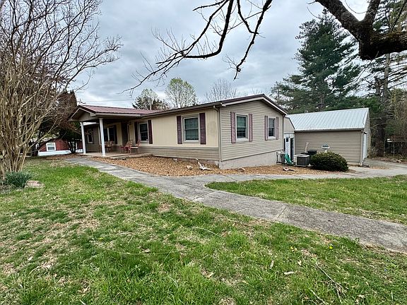 2nd image of 693 Scotts Chapel Rd