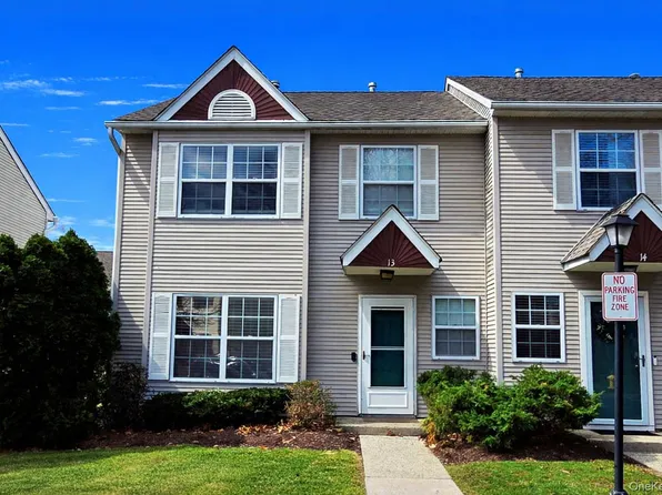 256 Quassaick Avenue #13, New Windsor, NY 12553