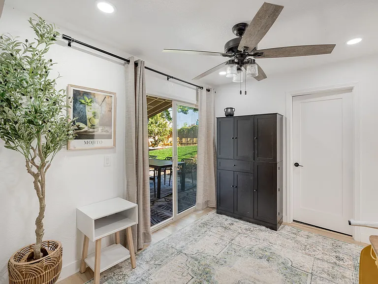217 Rugosa Dr — Photo 50