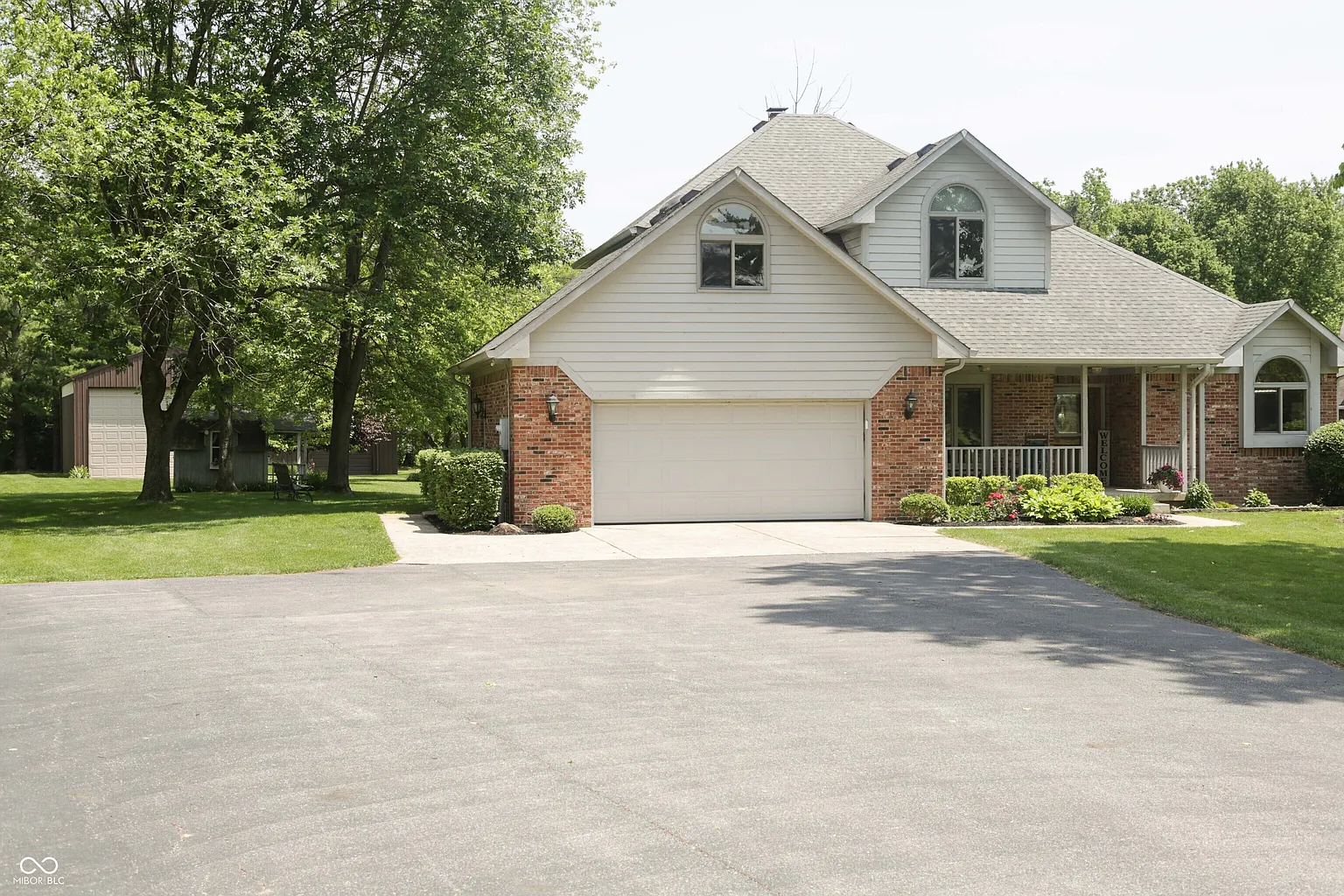 1739 S County Road 450 E photo 1