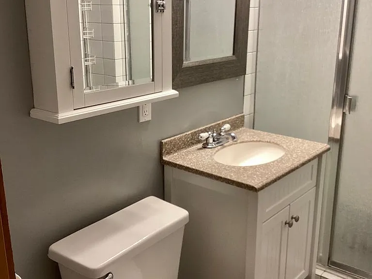 443 N Laguna St — Photo 3