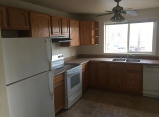 411 E Hills Rd, Colorado Springs, CO 80909