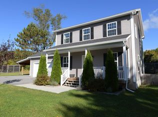 55 Apple Blossom Rd, Saint George, VT 05495