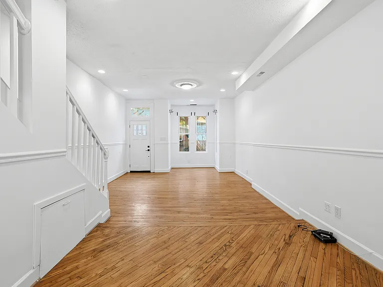 1320 Florida Ave NE — Photo 7