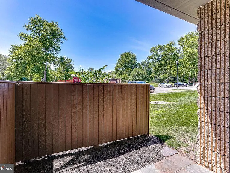 5911 Tamar Dr #1 — Photo 21