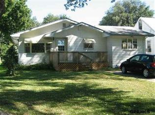 2703 S Jefferson St, Bellevue, NE 68005