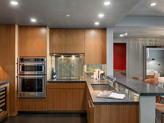 3rd image of 765 Market St APT 32H