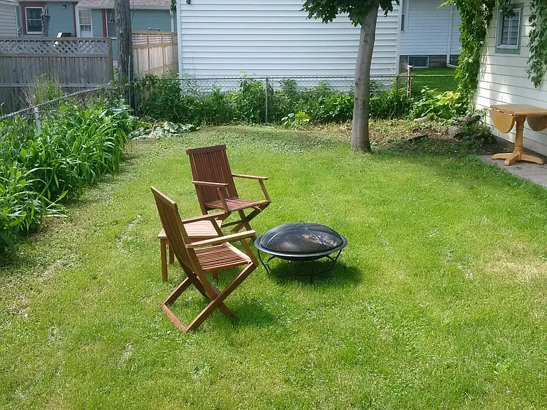 1432 Hague Ave — Photo 11