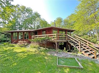 949 N Main Rd, Jamestown, RI 02835