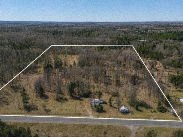 10553 N Us Highway 31, Free Soil, MI 49411