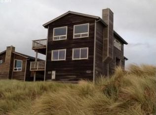 54215 Rohrer Rd, Bandon, OR 97411