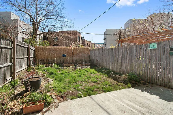 Rented by Corcoran | media 16