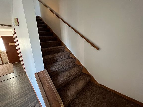 5th image of 505 S Sale St Unit 4-112