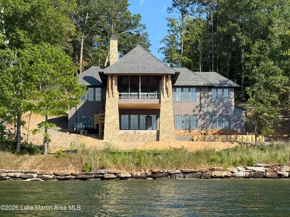 140 W Ridge Crst, Alexander City, AL 35010